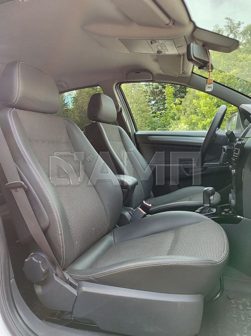 Opel Astra 2012  - изображение 2