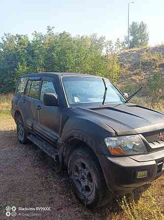 Mitsubishi Pajero 2000 