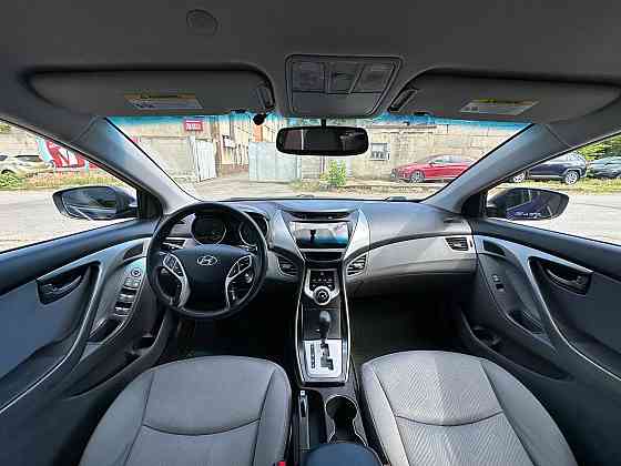 Hyundai Elantra 2011 Донецк