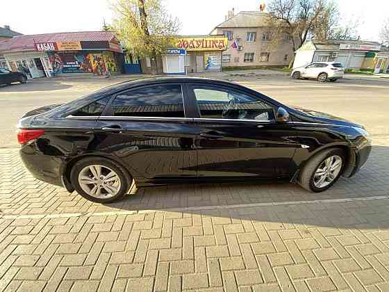 Hyundai Sonata 2011 