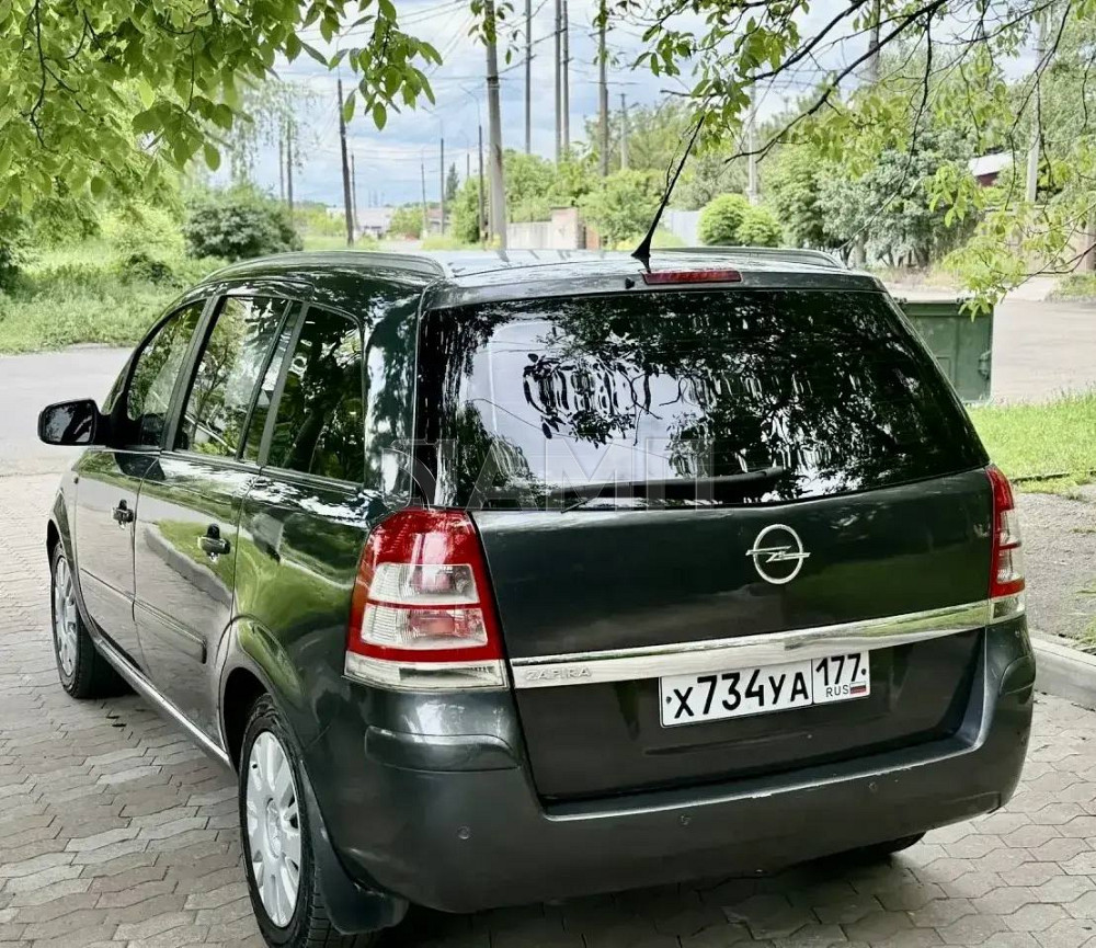 Opel Zafira B 2012  - изображение 5