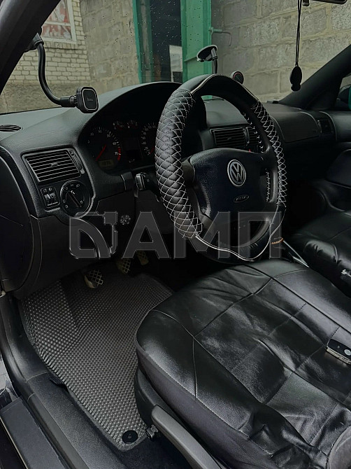 Volkswagen Golf  - изображение 2