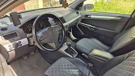 Opel Astra H 2005 Макеевка