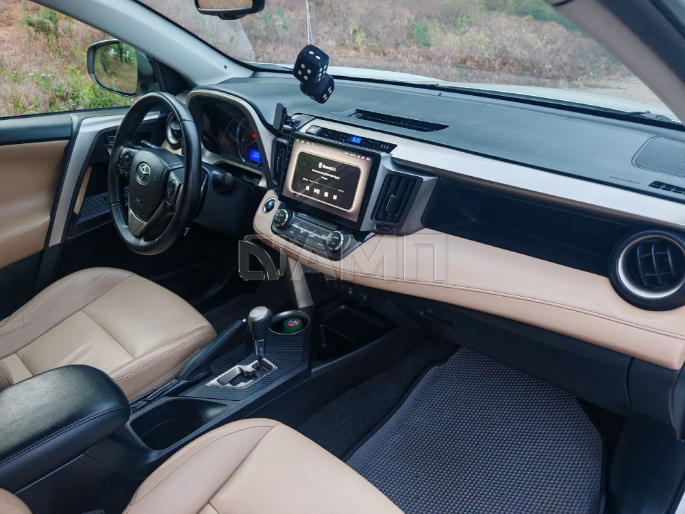 Toyota RAV4 2014  - изображение 2