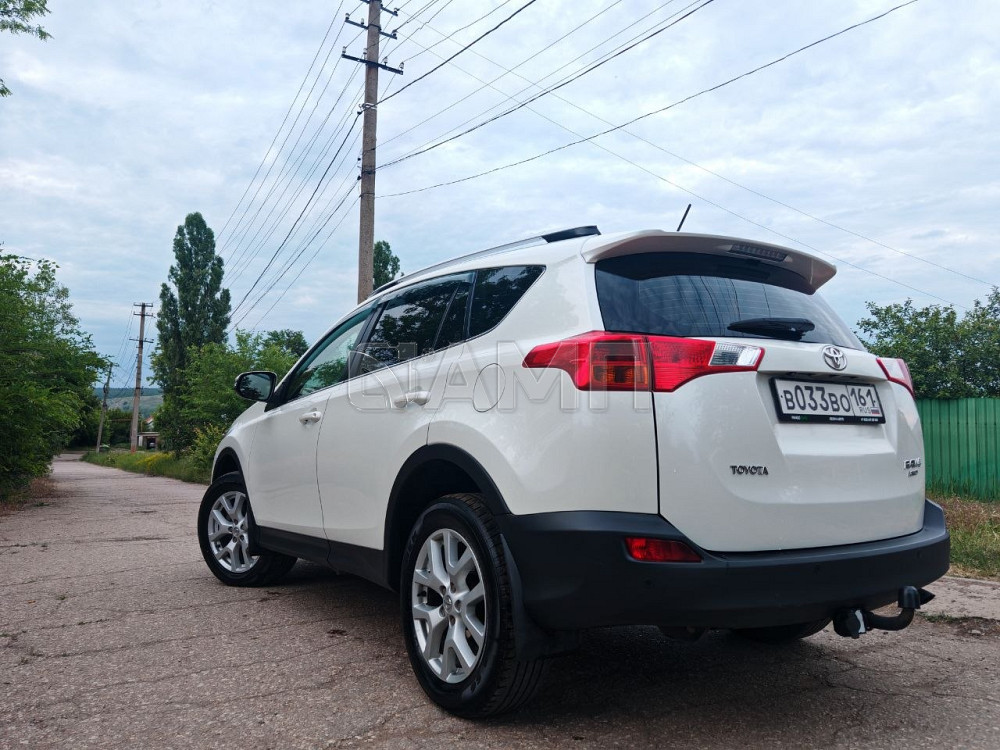 Toyota RAV4 2014  - изображение 1
