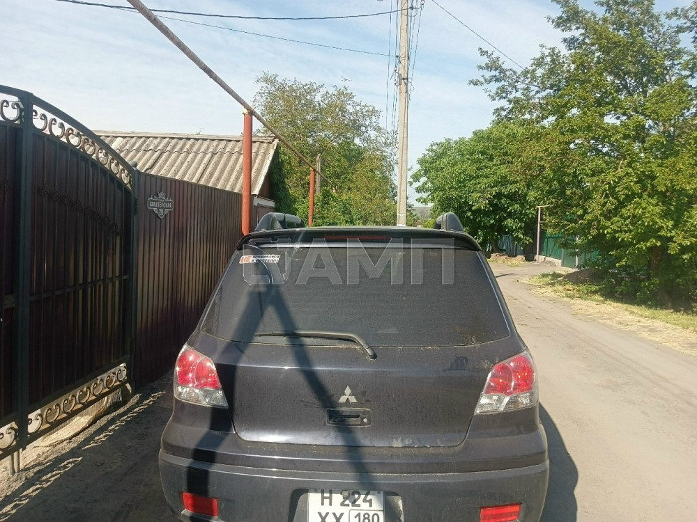 Mitsubishi Outlander  - изображение 3