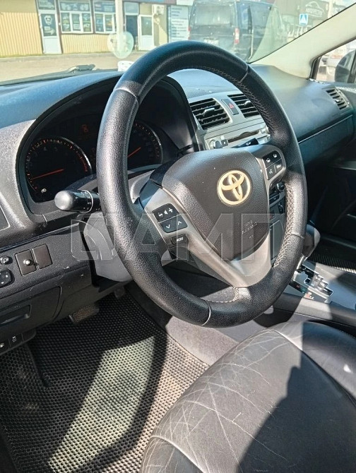 Toyota Avensis 2010  - изображение 3