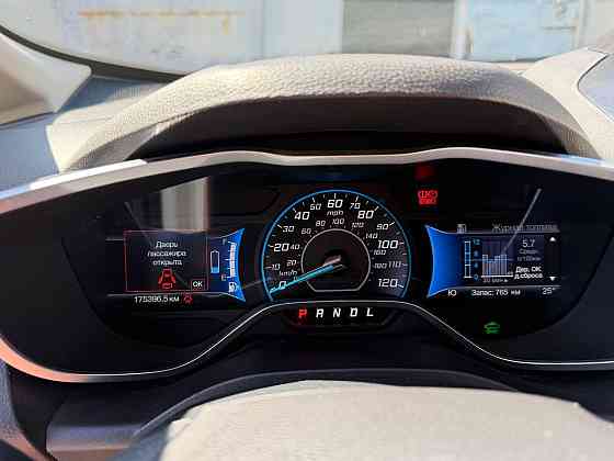 Ford C-Max Hybrid 2013 