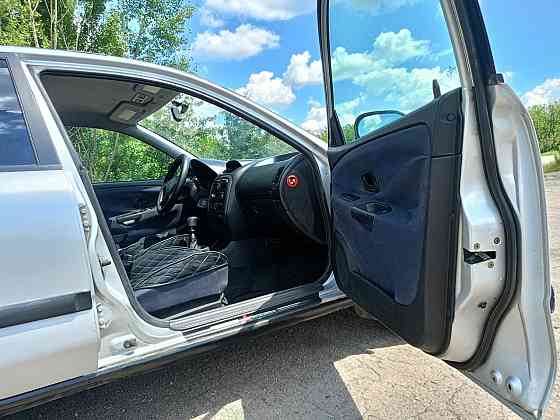 Mitsubishi Carisma 2002 Макеевка