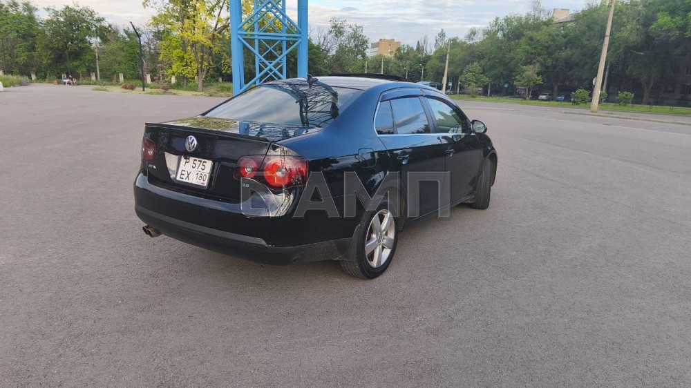 Volkswagen Jetta 2009  - изображение 8