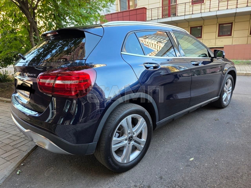 Mercedes-Benz GLA-класс 2018  - изображение 8