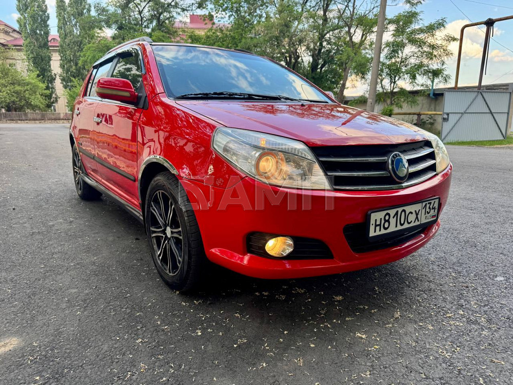 Geely MK Cross 2012  - изображение 8