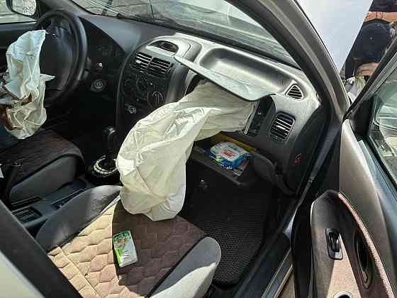 Mitsubishi Carisma 1999 Макеевка