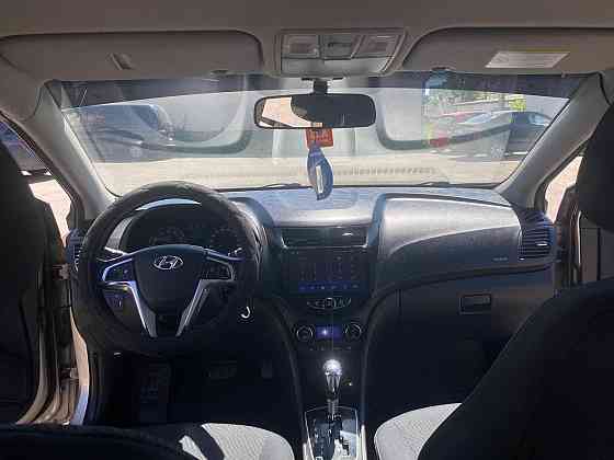 Hyundai Solaris 2011 