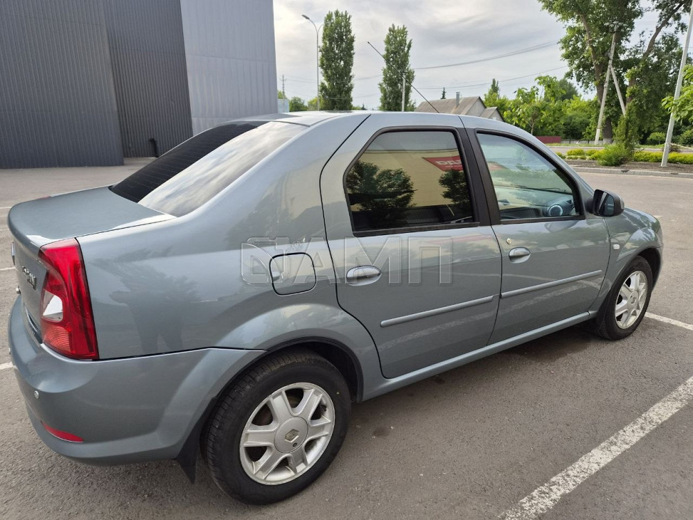 Renault Logan 2013  - изображение 8