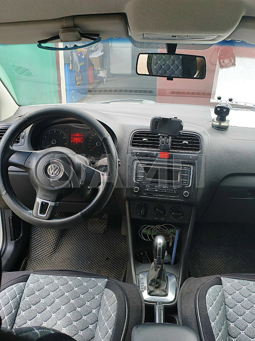 Volkswagen Polo 2014  - изображение 1