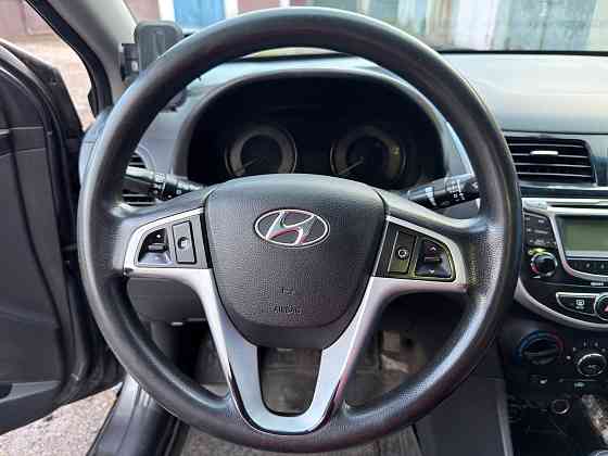 Hyundai Accent 2012 