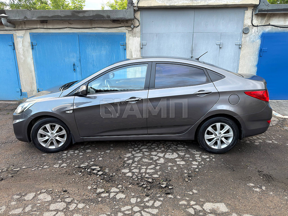 Hyundai Accent 2012  - изображение 8