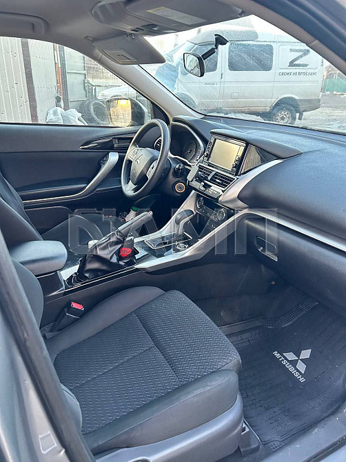 Mitsubishi Eclipse Cross 2020  - изображение 1