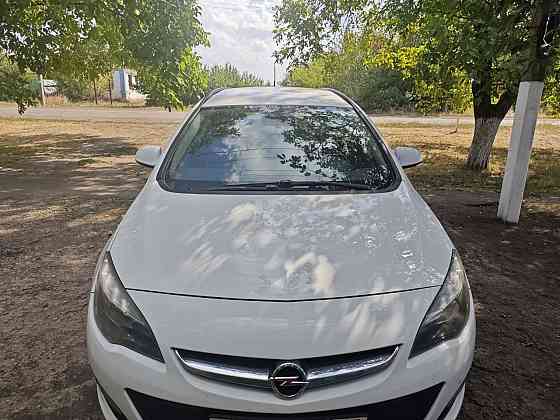 Opel Astra 2014 