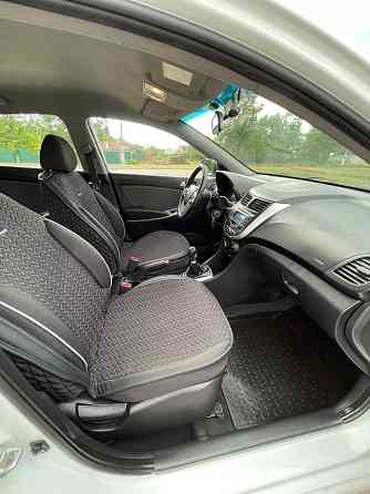 Hyundai Solaris 2012 Краснодон