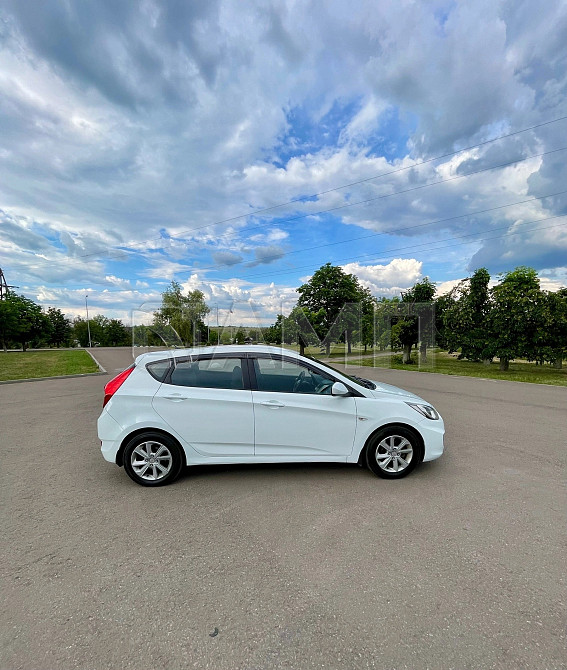 Hyundai Solaris 2012 Краснодон - изображение 6