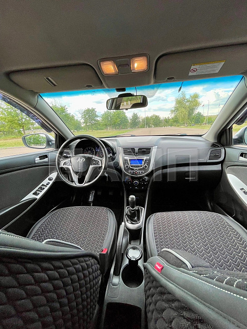 Hyundai Solaris 2012 Краснодон - изображение 3