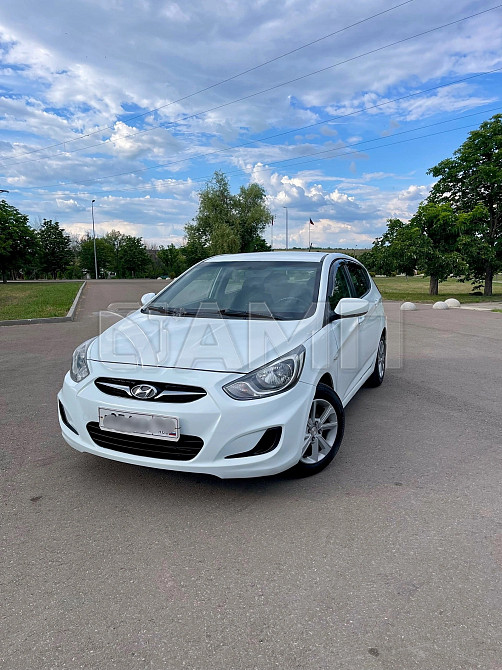Hyundai Solaris 2012 Краснодон - изображение 8
