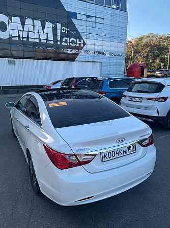 Hyundai Sonata 2011 