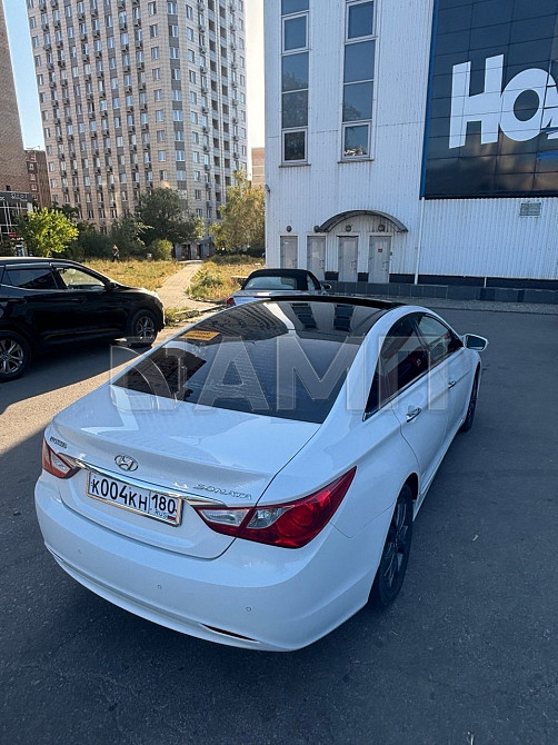Hyundai Sonata 2011  - изображение 3