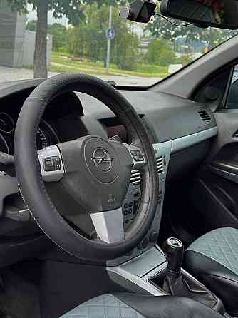 Opel Astra H 2011 