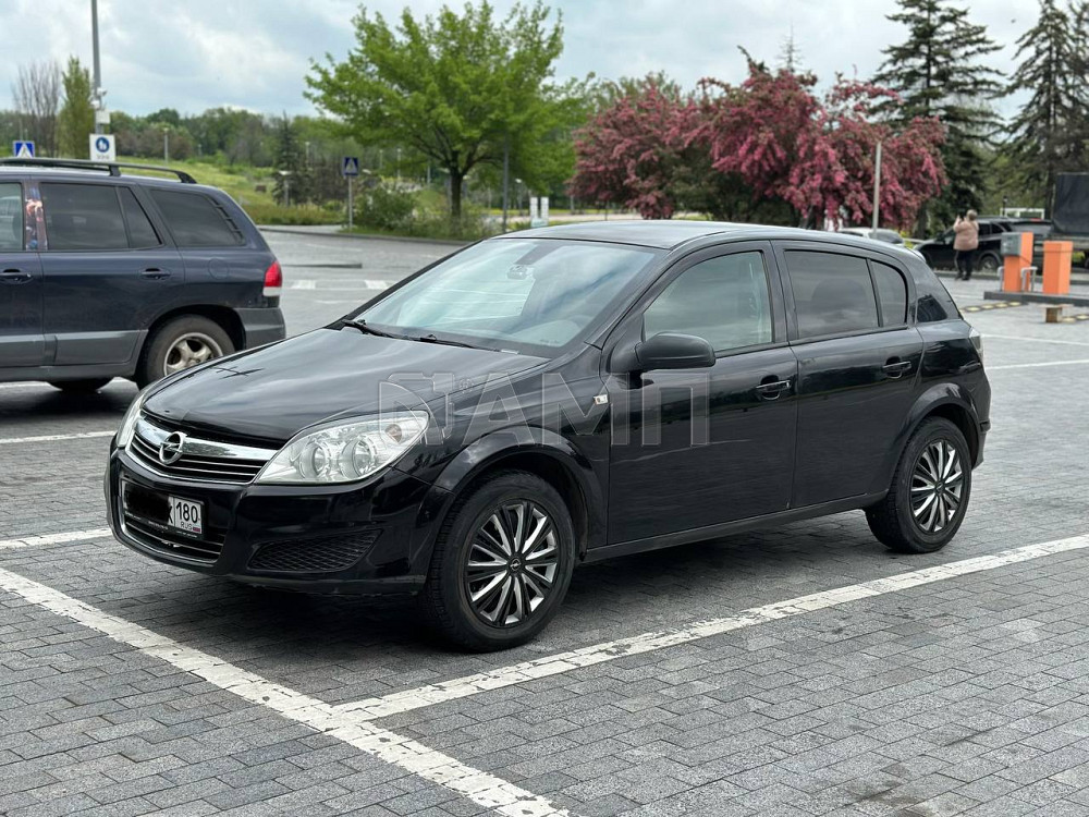Opel Astra H 2011  - изображение 10