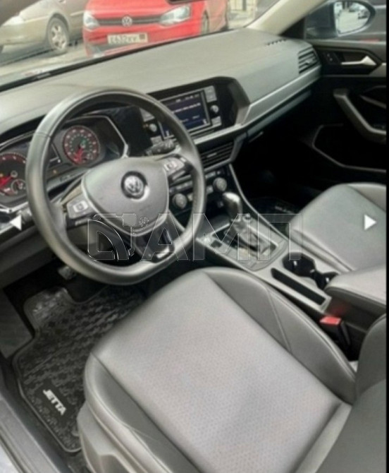 Volkswagen Jetta 2019  - изображение 2