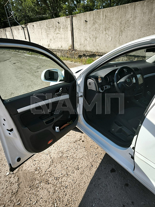Skoda a5 2012 Донецк - изображение 2
