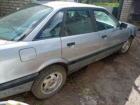 Audi 80 Харцызск