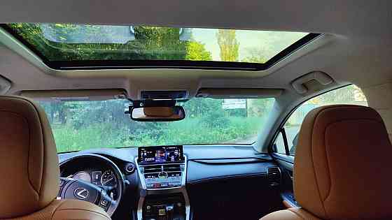 Lexus NX 300H 2021 Луганск