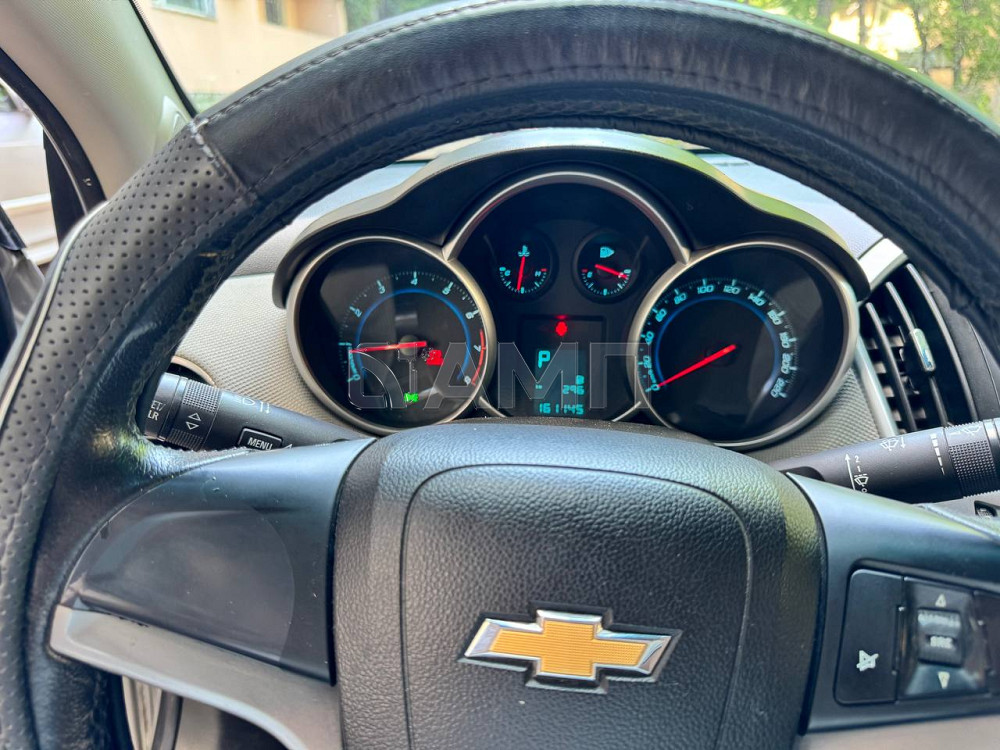Chevrolet Cruze 2014  - изображение 2