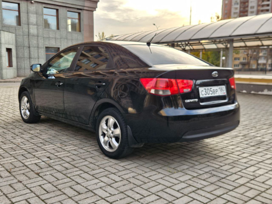 Продам Kia Cerato Донецк