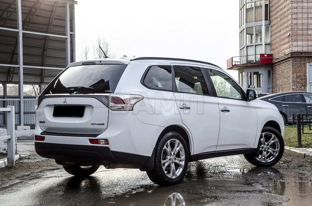 Продам Mitsubishi Outlander Новосибирск - изображение 2