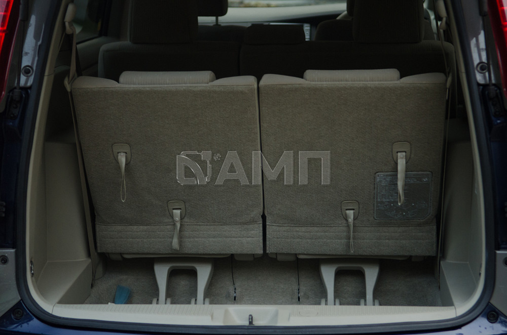 Продам Toyota Isis Новосибирск - изображение 9