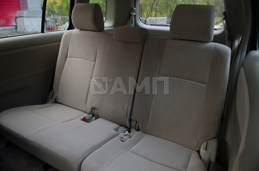 Продам Toyota Isis Новосибирск - изображение 8