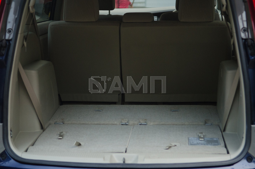 Продам Toyota Isis Новосибирск - изображение 7