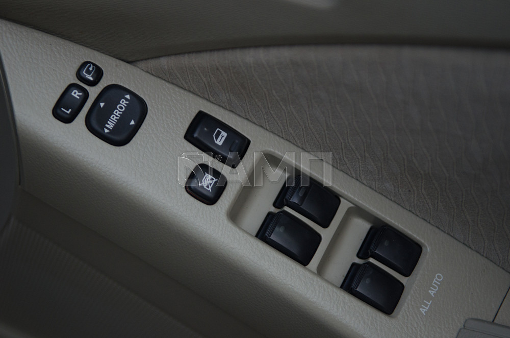 Продам Toyota Isis Новосибирск - изображение 6