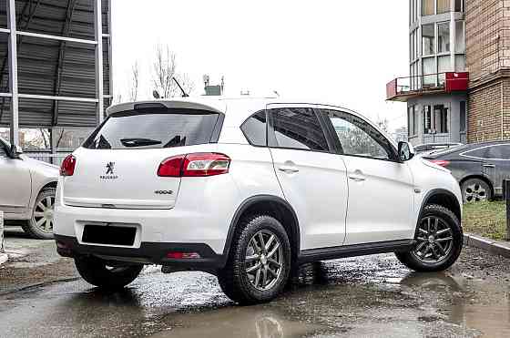Продам Peugeot 4008 Новосибирск
