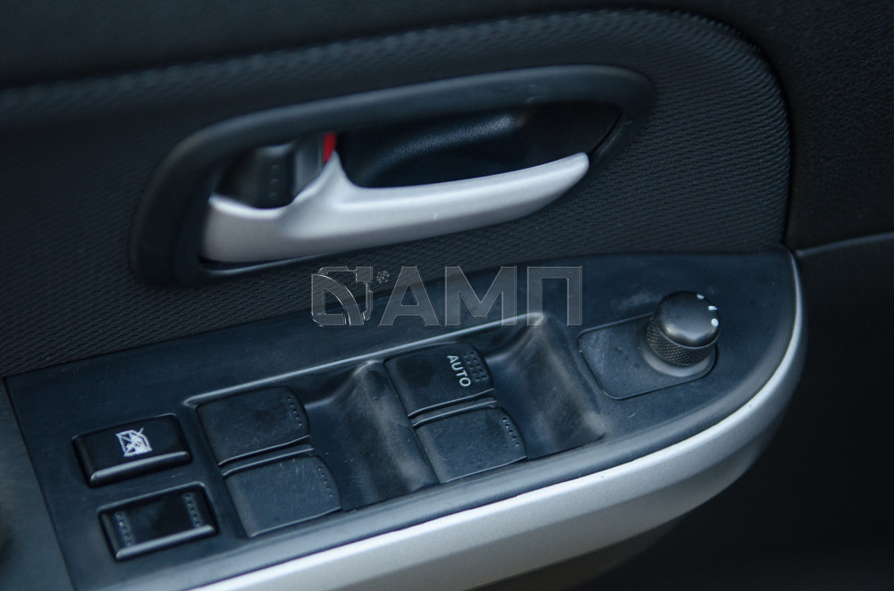 Продам Suzuki Grand Vitara Новосибирск - изображение 6