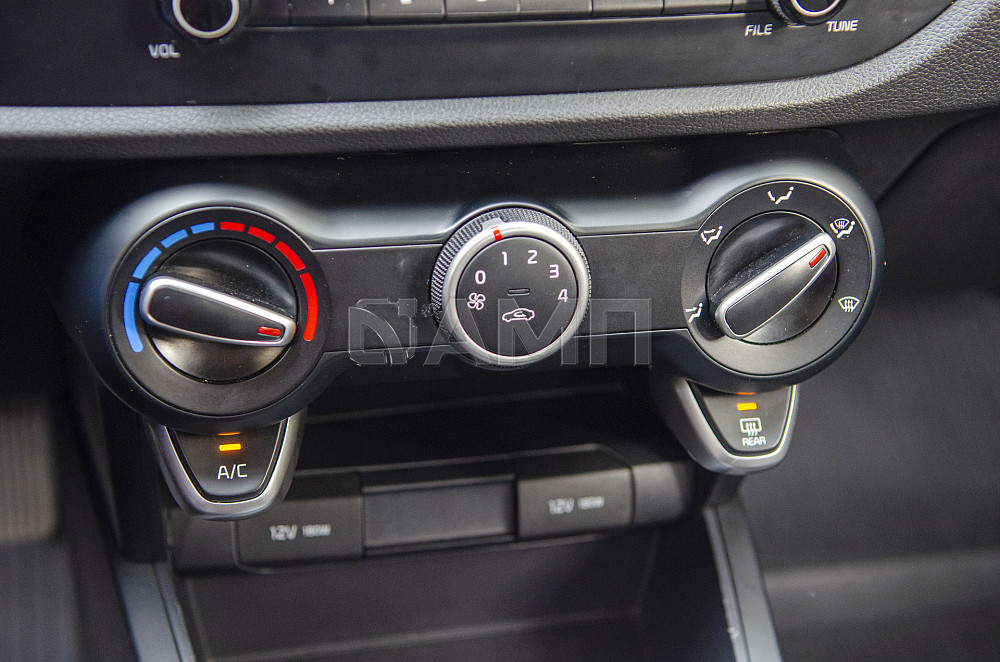 Продам Kia Rio Новосибирск - изображение 7