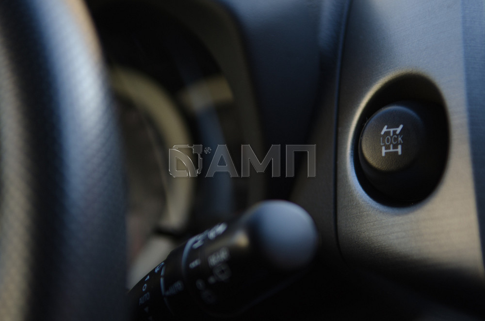 Продам Toyota RAV4 Новосибирск - изображение 7