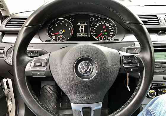 Продам Volkswagen Passat Новосибирск