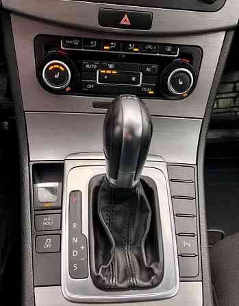 Продам Volkswagen Passat Новосибирск