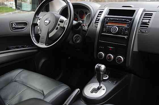 Продам Nissan X-Trail Новосибирск